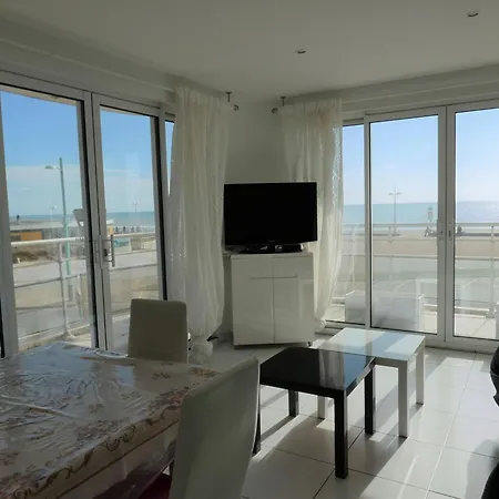 Superbe 2 Avec Vue Sur Et Garage Prive - Fr-1-323-326 * Saint-Jean-de-Monts